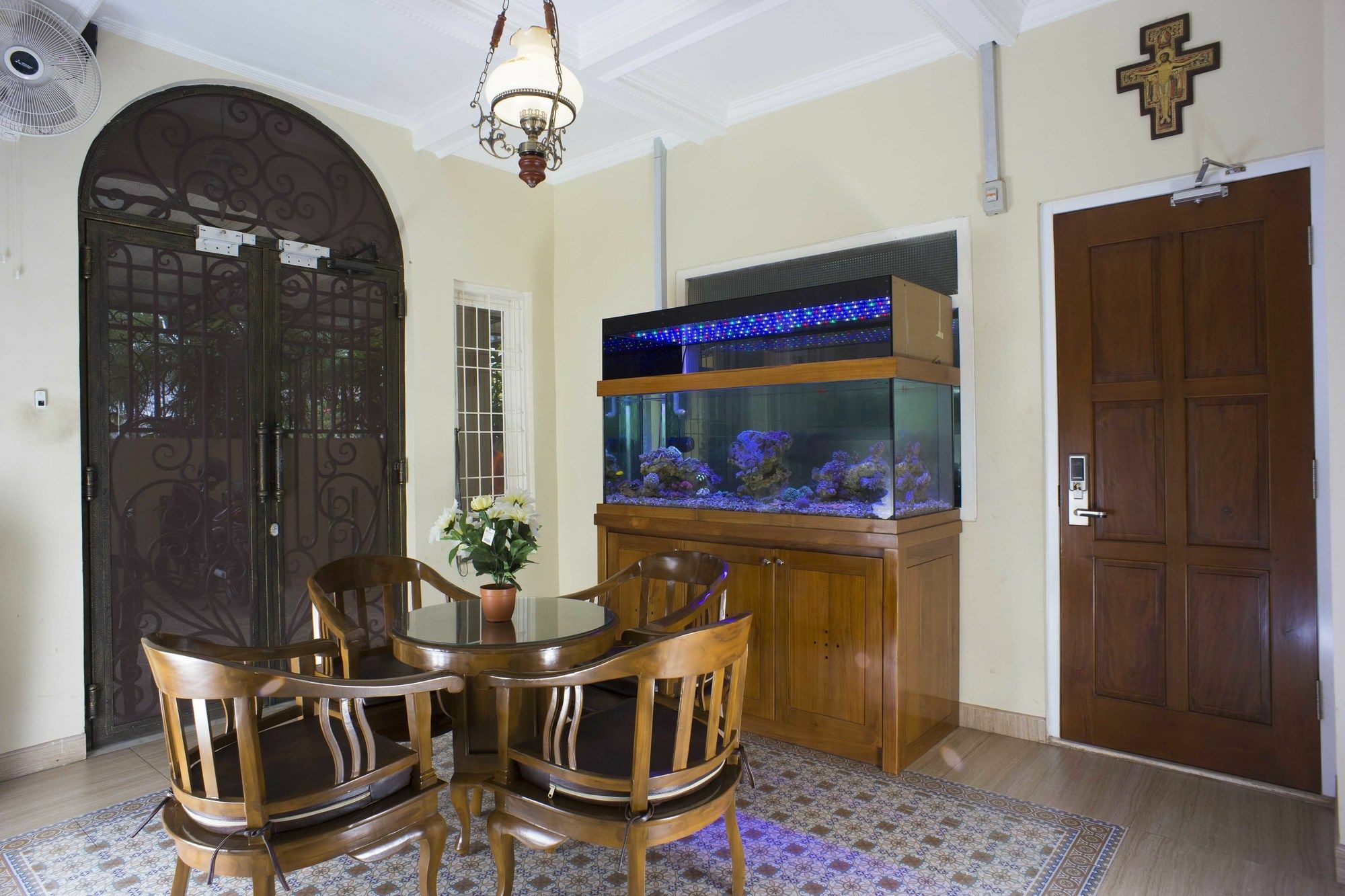 Hotel Reddoorz @ Kwitang Yakarta Exterior foto